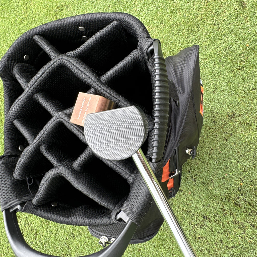Yamahero Mini Golf Putter in Black And Golden, 86.36 cm, with a PU Grip, Suitable for Both Left And Right-Handed Users, Designed for Men