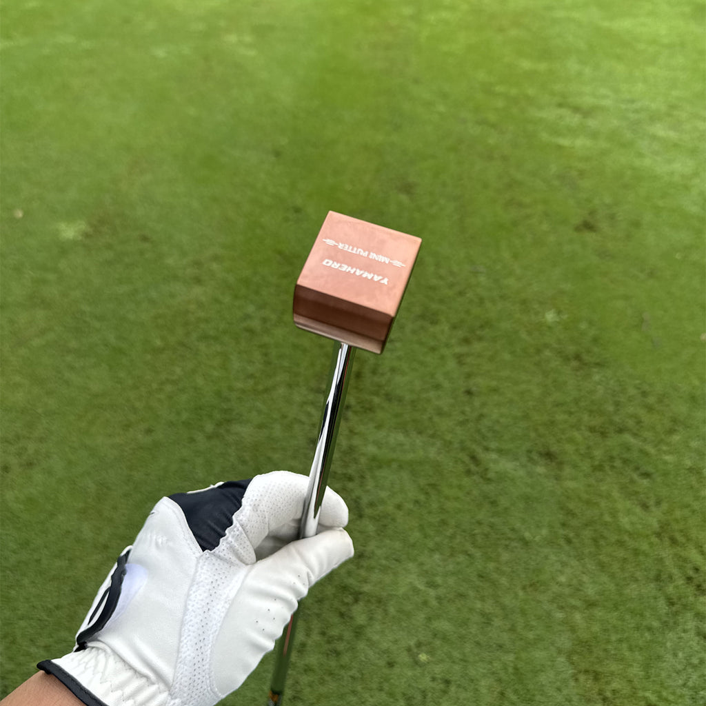 Yamahero Mini Golf Putter in Black And Golden, 86.36 cm, with a PU Grip, Suitable for Both Left And Right-Handed Users, Designed for Men